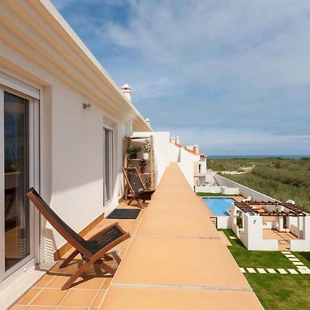 Casa Baleia - Praia E Piscina - 10 Pessoas Феррел Екстер'єр фото