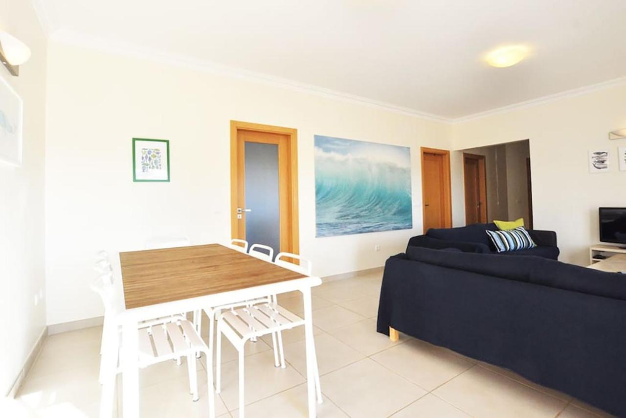 Casa Baleia - Praia E Piscina - 10 Pessoas Феррел Екстер'єр фото